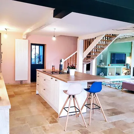 Cosy Arnaya Domaine Et Grande Piscine - 1 Hectare