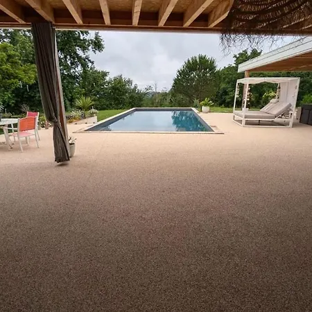 Villa Cosy Arnaya Domaine Et Grande Piscine - 1 Hectare